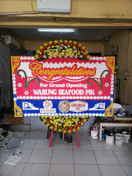 Papan Bunga Ucapan Selamat Stasiun Pasar Senen
