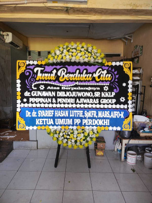 Papan Bunga Stasiun Pasar Senen